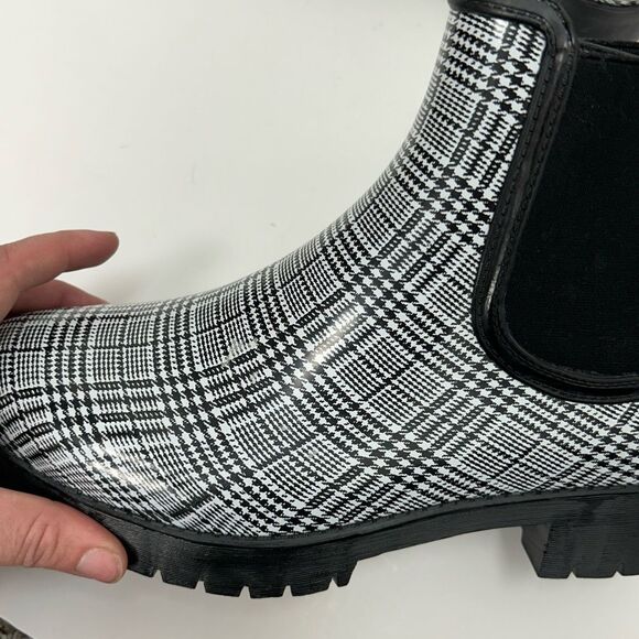JEFFREY CAMPBELL Platform Lug Houndstooth Chelsea Chunky Heel Boots - Picture 4 of 10